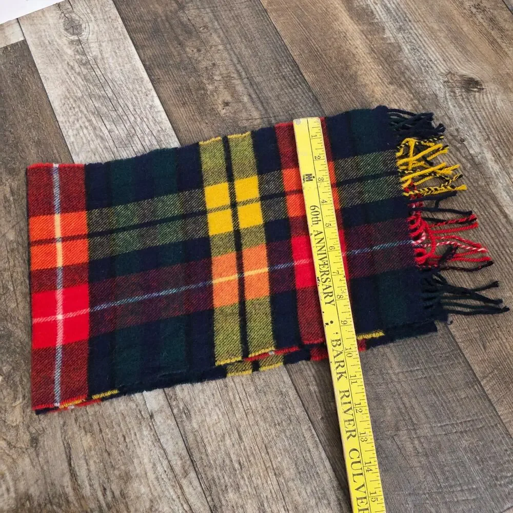 Johnstons of Elgin Scotland 100% Lambswool Tartan Plaid Scarf Multicolor Fringe